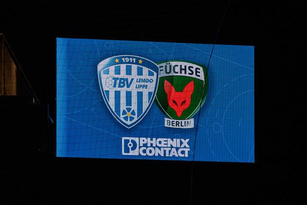 Symbolic image, Logos of TBV Lemgo Lippe and Fuechse Berlin on a scoreboard in the Phoenix Contact Arena Lemgo GER, TBV Lemgo Lippe vs Fuechse Berlin, Handball, 1 Bundesliga, 28 Matchday, Season 2025 2026, 12 04 2026 GER, TBV Lemgo Lippe vs Fuechse Berlin, Handball, 1 Bundesliga, 28 Matchday, Season 2025 2026, 12 04 2026 Lemgo Copyright: xEibner-Pressefoto JanxRollingerx EP_JSK
