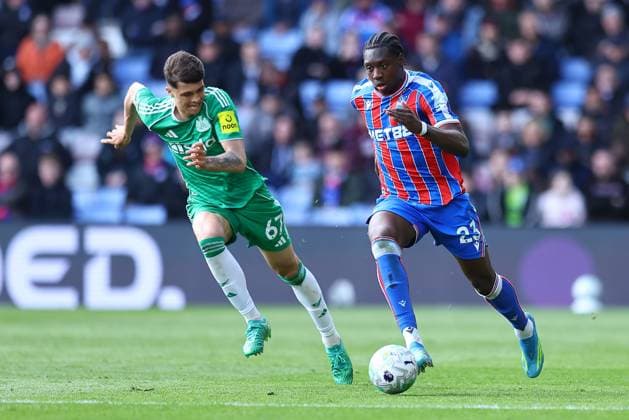 Jaydee Canvot of Crystal Palace and Lewis Miley of Newcastle United Crystal Palace v Newcastle United, Premier League, Football, Selhurst Park, London, UK - 12 Apr 2026London Selhurst Park United Kingdom EDITORIAL USE ONLY No use with unauthorised audio, video, data, fixture lists, club league logos or live services. Online in-match use limited to 120 images, no video emulation. No use in betting, games or single club league player publications. Copyright: xMichaelxZemanek Shutterstockx 16823618bv