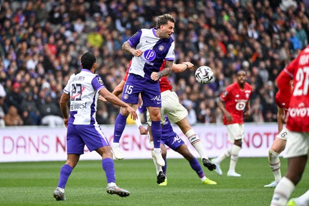 Toulouse FC v Lille OSC - Ligue 1 McDonald s 2025 2026 15 Aron Leonard DONNUM (tfc) during the Ligue 1 McDonald s match between Toulouse and Lille at Stadium de Toulouse on April 12, 2026 in Toulouse, France. Toulouse France  Copyright: xFEPx 776348348