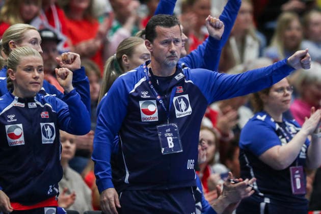 Handball, EHF EURO Cup Norway Slovakia Kristiansand 20260412 Norway s national team manager Ole Gustav Gjekstad during the handball match in the EHF Euro Cup for women between Norway and Slovakia in Aquarama in Kristiansand The photo was taken on behalf of the Norwegian Handball Association Photo Trond R Teigen NTB Kristiansand Norway EDITORIAL USE ONLY RESTRICTED USE FOR BETTING COMPANIES  Copyright: xTrondxR.xTeigenx xNTBx