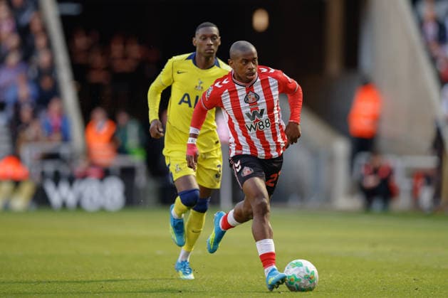 Sunderland v Tottenham Hotspur, Premier League Noah Sadiki of Sunderland runs at goal during the Sunderland v Tottenham Hotspur Premier League match at the Stadium of Light, Sunderland, England on 12 April 2026 Credit: Craig Cowan Every Second Media Editorial use only. All images are copyright Every Second Media Limited. No images may be reproduced without prior permission. All rights reserved. Premier League and Football League images are subject to licensing agreements with Football DataCo Limited. see https: www.football-dataco.com Copyright: xIMAGO EveryxSecondxMediax ESM-1907-0122 CraigxCowanx xEveryxSecondxMediax