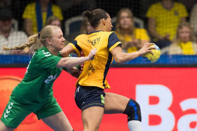 260412 Rita Rakauskiene of Litauen and Jamina Roberts of Sweden during the women s EHF Euro Qualification handball match between Sweden and Lithuania on April 12, 2026 in Kosta Photo Suvad Mrkonjic BILDBYRAN COP 170 SM0457 handball handball handball kval em em kval qualification womens ehf euro qualification sverige sweden litauen lithuania dam bbeng sverige sweden  Copyright: SUVADxMRKONJIC BB260412SM032