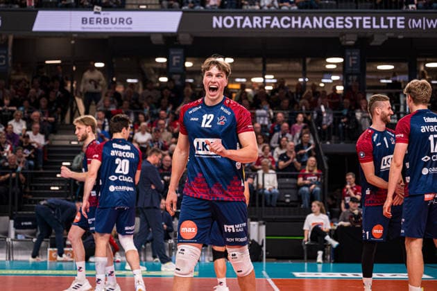 Volleyball I Men I 2025 2026 season I Bundesliga I Semi-finals I SVG Lüneburg SWD powervolleys Düren I 12 04 2026 Cheers, excitement, enthusiasm, euphoria, joy, happiness, cheerfulness at Santeri Riku Matias Välimaa 12, SVG Lüneburg Copyright: xLobeca Björn-OlexKehmx