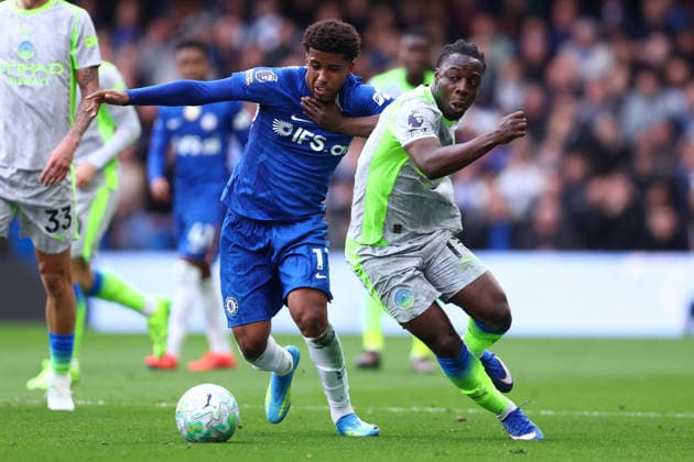 London, England, 12th April 2026. Andrey Santos of Chelsea and Jeremy Doku of Manchester City challenge for the ball during the Chelsea vs Manchester City Premier League match at Stamford Bridge, London. Picture credit should read: Paul Terry Sportimage EDITORIAL USE ONLY. No use with unauthorised audio, video, data, fixture lists, club league logos or live services. Online in-match use limited to 120 images, no video emulation. No use in betting, games or single club league player publications. SPI_027_PT_Chelsea_Man_City SPI-4683-0027