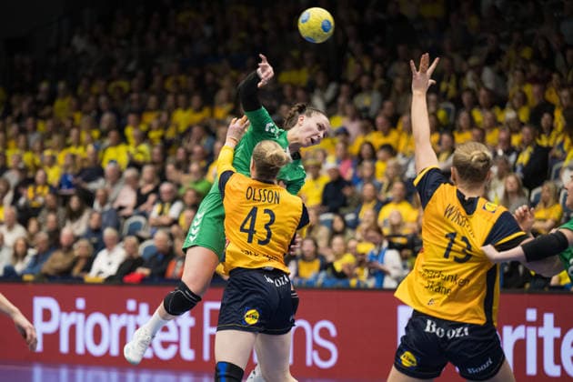 260412 Emma Olsson of Sweden and Ausra Arcisevskaja of Litauen during the women s EHF EURO Qualification, EM, Europameisterschaft handball match between Sweden and Lithuania on April 12, 2026 in Kosta. Photo: Suvad Mrkonjic BILDBYRAN COP 170 SM0457 handball handboll handball kval em em-kval qualification womens ehf euro qualification sverige sweden litauen lithuania dam bbeng sverige sweden *** 260412 Emma Olsson of Sweden and Ausra Arcisevskaja of Lithuania during the women s EHF Euro Qualification handball match between Sweden and Lithuania on April 12, 2026 in Kosta Photo Suvad Mrkonjic BILDBYRAN COP 170 SM0457 handball handball handball kval em em kval qualification womens ehf euro qualification sverige sweden litauen lithuania dam bbeng sverige sweden  Copyright: SUVADxMRKONJIC BB260412SM045