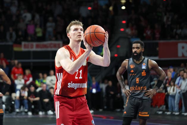 Justuz Hollatz FC Bayern Basketball, 21 , GER, FC Bayern Basketball vs Niners Chemnitz, Basketball, easycredit Basketball Bundesliga, 29 Matchday, Season 2025 2026, 12 04 2026, GER, FC Bayern Basketball vs Niners Chemnitz, Basketball, easycredit Basketball Bundesliga, 29 Matchday, Season 2025 2026, 12 04 2026 Munich Copyright: xEibner-Pressefoto JennixMaulx EP_JML