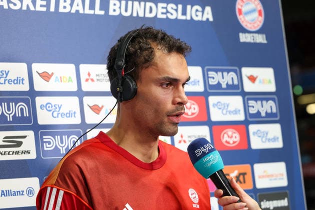 Oscar da Silva FC Bayern Basketball, 01 in post-match interview, GER, FC Bayern Basketball vs Niners Chemnitz, Basketball, easycredit Basketball Bundesliga, Matchday 29, Season 2025 2026, 12 04 2026, GER, FC Bayern Basketball vs Niners Chemnitz, Basketball, easycredit Basketball Bundesliga, Matchday 29, Season 2025 2026, 12 04 2026 Muenchen Copyright: xEibner-Pressefoto JennixMaulx EP_JML
