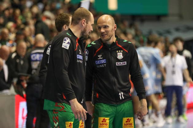 12 04 2026, xgox, Handball Daikin HBL SC Magdeburg HC Erlangen emspor, f l Tim Zechel Magdeburg, 9 , Tim Hornke Magdeburg, 17 Celebrating the victory, cheering after the end of the game Magdeburg