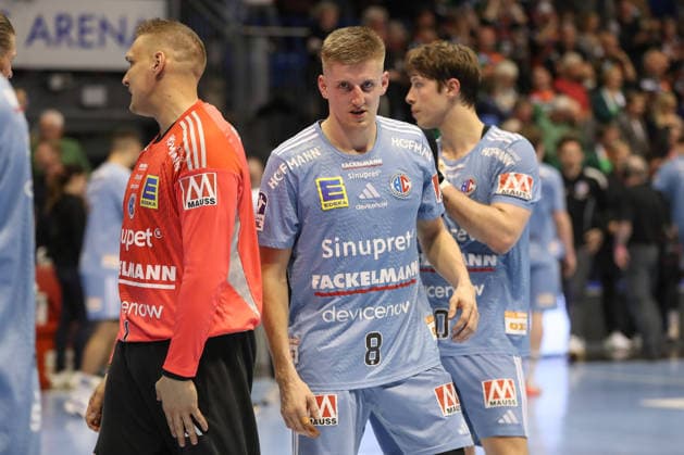 12 04 2026, xgox, Handball Daikin HBL SC Magdeburg HC Erlangen emspor, v l Sander Andreassen Overjordet Erlangen, 8 disappointed, looks disappointed, dejected, disappointed Magdeburg