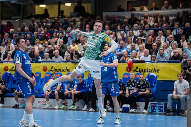 TBV Lemgo Lippe GER vs Fuechse Berlin GER , Handball, Daikin Handball Bundesliga, 28 Matchday, 12 4 2026, Season 2025 2026, Lemgo Lasse Andersson Fuechse Berlin, 11 in goal Lemgo Phoenix Contact Arena Germany