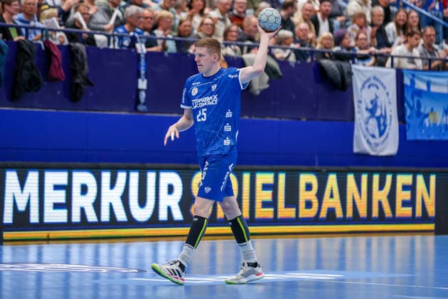 2026 04 12, xkwix, Handball, HBL, TBV Lemgo Lippe Füchse Berlin, PHOENIX CONTACT arena, 28 Matchday, Season 2025 2026 Niels Versteijnen TBV Lemgo Lippe 25 DFB regulations prohibit any use of photographs as image sequences and or quasi video Photo xKamilxWilkowskixPressefotoKochx Nordrhein Westfalen Germany