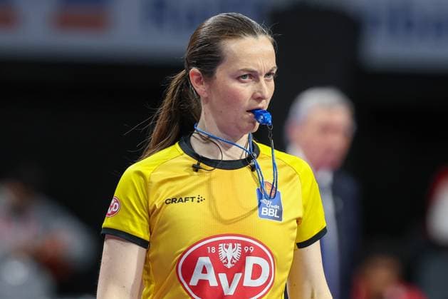 Referee in action, FC Bayern Muenchen Basketball vs Niners Chemnitz, easyCredit BBL, Basketball, Bundesliga, Men, Main Round, April 12, 2026 Muenchen Bayern Germany Copyright: xkolbert-press MartinxAgüerax
