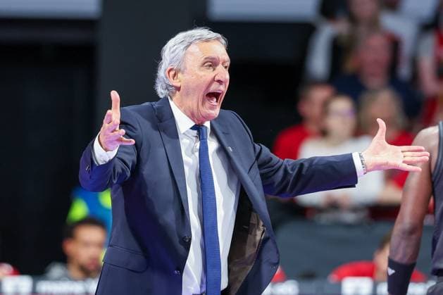 Head coach Svetislav Pesic FC Bayern Muenchen Basketball gestures, FC Bayern Muenchen Basketball vs Niners Chemnitz, easyCredit BBL, Basketball, Bundesliga, Men, Main Round, April 12, 2026 Muenchen Bayern Germany Copyright: xkolbert-press MartinxAgüerax