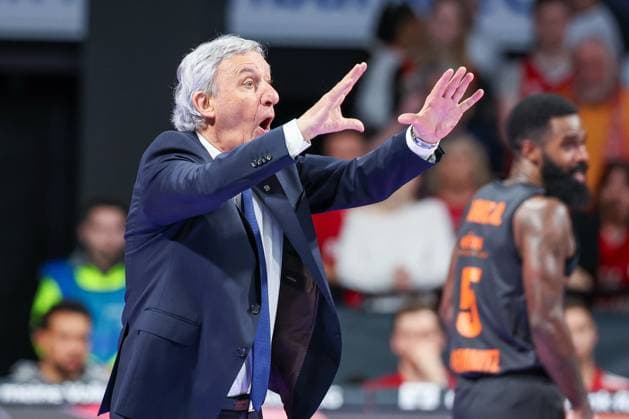 Head coach Svetislav Pesic FC Bayern Muenchen Basketball gestures, FC Bayern Muenchen Basketball vs Niners Chemnitz, easyCredit BBL, Basketball, Bundesliga, Men, Main Round, April 12, 2026 Muenchen Bayern Germany Copyright: xkolbert-press MartinxAgüerax