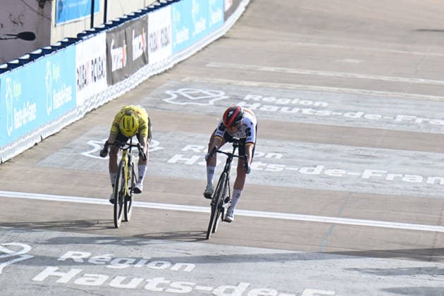 12-04-2026 Paris - Roubaix Women; 2026, Fdj United - Suez; 2026, Visma - Lease A Bike Women; Koch, Franziska; Vos, Marianne; Roubaix; 