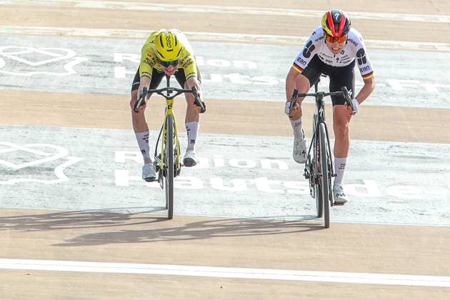 ROUBAIX : Paris Roubaix femme 2026 PHOTOPQR VOIX DU NORD BAZIZ CHIBANE ; 12 04 2026 ; ROUBAIX - 12 04 2026 : L enfer du Nord, le Paris Roubaix femme a eu lieu ce jour. La coureuse allemande Franziska Koch est sortie vainqueure de l epreuve Pauline Ferrand-Prevot arrivee troisieme. PHOTO : BAZIZ CHIBANE LA VOIX DU NORD 1 NORD France  Copyright: xPHOTOPQR VOIXxDUxNORD MAXPPPxBAZIZxCHIBANEx 20260412VDN0906 20260412VDN0885