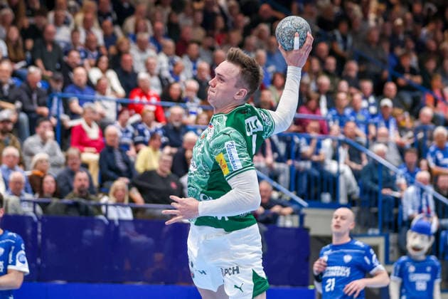 2026 04 12, xkwix, Handball, HBL, TBV Lemgo Lippe Füchse Berlin, PHOENIX CONTACT arena, 28 Spieltag, Saison 2025 2026 Lasse Andersson Füchse Berlin 11 beim Wurf DFB regulations prohibit any use of photographs as image sequences and or quasi video Photo xKamilxWilkowskixPressefotoKochx Nordrhein Westfalen Germany