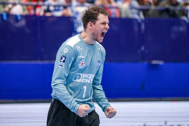 2026 04 12, xkwix, Handball, HBL, TBV Lemgo Lippe Füchse Berlin, PHOENIX CONTACT arena, 28 Spieltag, Saison 2025 2026 Constantin Möstl TBV Lemgo Lippe 1 beim jubel am schreien DFB regulations prohibit any use of photographs as image sequences and or quasi video Photo xKamilxWilkowskixPressefotoKochx Nordrhein Westfalen Germany