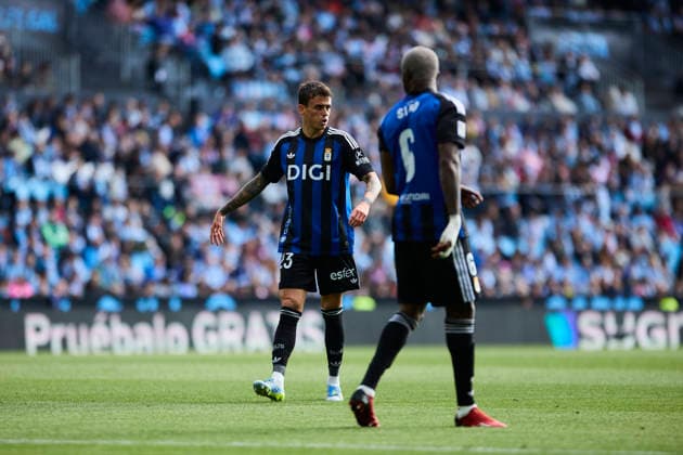 RC Celta de Vigo v Real Oviedo - LaLiga EA Sports VIGO, SPAIN - APRIL 12: Nicolas Fonseca of Real Oviedo looks on during the LaLiga EA Sports match featuring retro kits between RC Celta de Vigo and Real Oviedo at Estadio Abanca Balaidos on April 12, 2026 in Vigo, Spain. (Photo by Diego Simon Photo Players Images Magara Press) Vigo Estadio Abanca Balaidos Spain Copyright: xDiegoxSimonx