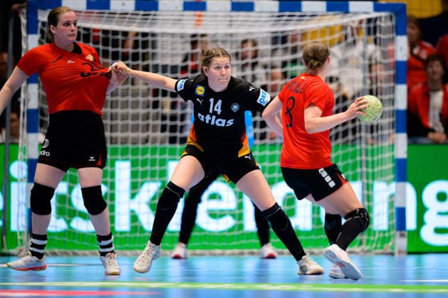 Handball, Womens European Championship Qualification, Germany Belgium, 2nd round, Group 3, Matchday 6 from left in duel Anna Schellingen Belgium , Marie Steffen Germany and Nele Antonissen Belgium Hamm Westpress Arena Nordrhein Westfalen Germany
