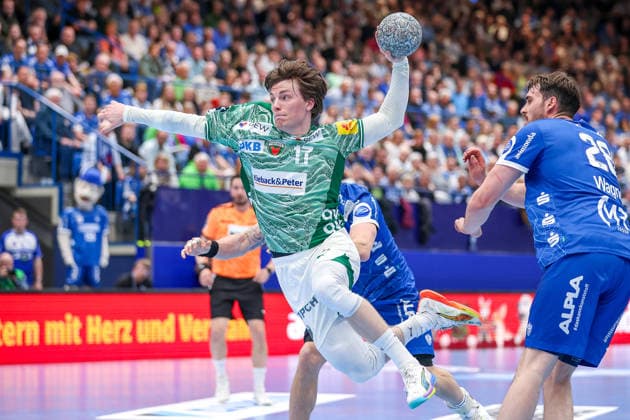 2026 04 12, xkwix, Handball, HBL, TBV Lemgo Lippe Füchse Berlin, PHOENIX CONTACT arena, 28 Spieltag, Saison 2025 2026 Nils Lichtlein Füchse Berlin 17 beim Wurf DFB regulations prohibit any use of photographs as image sequences and or quasi video Photo xKamilxWilkowskixPressefotoKochx Nordrhein Westfalen Germany