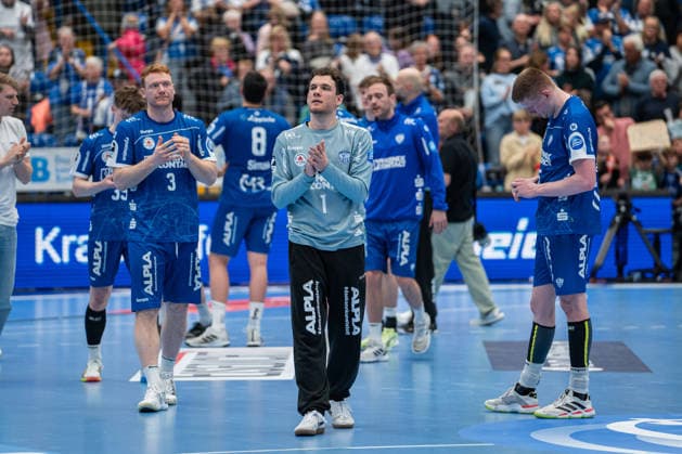 TBV Lemgo Lippe GER vs Fuechse Berlin GER , Handball, Daikin Handball Bundesliga, 28 Matchday, 12 4 2026, Season 2025 2026, Lemgo Constantin Moestl TBV Lemgo Lippe, 01 thanks the spectators Lemgo Phoenix Contact Arena Germany