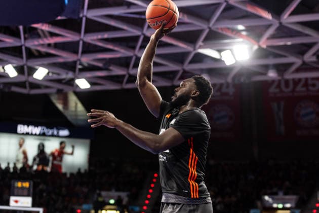 GER, easy Credit Basketball Bundesliga, FC Bayern München Basketball Niners Chemnitz 12 04 2026, BMW Park, Munich, GER, easy Credit Basketball Bundesliga, FC Bayern München Basketball Niners Chemnitz Amadou Sow Niners Chemnitz, 12 Photo Alexander Trienitz Munich BMW Park Bayern Germany
