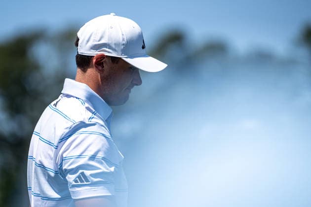 260412 Ludvig Aberg of Sweden looks dejected during the final round of the 2026 Masters Golf Tournament on April 12, 2026 in Augusta Photo Petter Arvidson BILDBYRAN kod PA PA1196 golf masters bbeng the masters augusta sverige depp  Copyright: PETTERxARVIDSON BB260412PA089