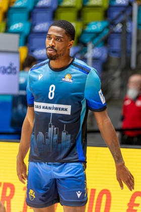 Basketball Bundesliga BBL, Frankfurt Skyliners vs MLP Academics Heidelberg, Süwag Energie Arena Frankfurt am Main 12 04 2026 Basketball Bundesliga BBL, Frankfurt am Main, Germany 12 04 2026 William Christmas Frankfurt Skyliners, 8 at the Warm Up, Basketball Bundesliga BBL, Match of Frankfurt Skyliners vs MLP Academics Heidelberg, Süwag Energie Arena Frankfurt am Main Copyright: xBEAUTIFULxSPORTS Freudensteinx