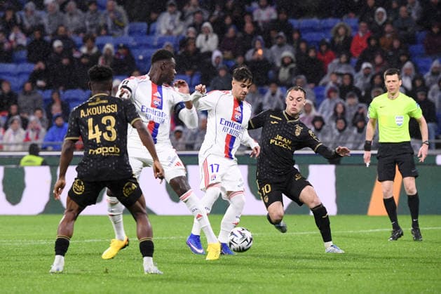 Olympique Lyonnais v FC Lorient - Ligue 1 McDonald s 2025 2026 17 Afonso MOREIRA (ol) - 10 Pablo PAGIS (fcl) during the Ligue 1 McDonald s match between Lyon and Lorient at Groupama Stadium on April 12, 2026 in Lyon, France. Lyon France  Copyright: xFEPx 776348350