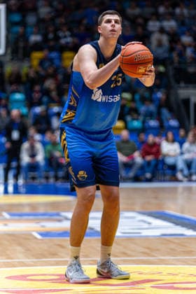 Basketball Bundesliga BBL, Frankfurt Skyliners vs MLP Academics Heidelberg, Süwag Energie Arena Frankfurt am Main 12 04 2026 Basketball Bundesliga BBL, Frankfurt am Main, Germany 12 04 2026 Jacob Knauf Frankfurt Skyliners, 25 at free throw, Basketball Bundesliga BBL, Match of Frankfurt Skyliners vs MLP Academics Heidelberg, Süwag Energie Arena Frankfurt am Main Copyright: xBEAUTIFULxSPORTS Freudensteinx