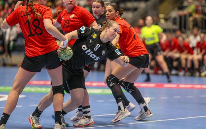 GER, Hamm, Germany vs Belgium, EHF EURO Qualifiers, Handball, EHF, Season 2025 2026, WESTPRESS arena, 6 Matchday in picture Lisa Antl Germany 9 DFB DFL REGULATIONS PROHIBIT ANY USE OF PHOTOGRAPHS AS IMAGE SEQUENCES AND OR QUASI VIDEO, 12 04 2026 Copyright: HMBxMedia HendrikxHamelau
