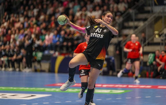 GER, Hamm, Germany vs Belgium, EHF EURO Qualifiers, Handball, EHF, Season 2025 2026, WESTPRESS arena, 6 Matchday in picture Chiara Rohr Germany Handball Women 65 DFB DFL REGULATIONS PROHIBIT ANY USE OF PHOTOGRAPHS AS IMAGE SEQUENCES AND OR QUASI VIDEO, 12 04 2026 Copyright: HMBxMedia HendrikxHamelau