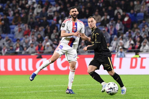 Olympique Lyonnais v FC Lorient - Ligue 1 McDonald s 2025 2026 18 Rachid GHEZZAL (ol) - 10 Pablo PAGIS (fcl) during the Ligue 1 McDonald s match between Lyon and Lorient at Groupama Stadium on April 12, 2026 in Lyon, France. Lyon France  Copyright: xFEPx 776348350