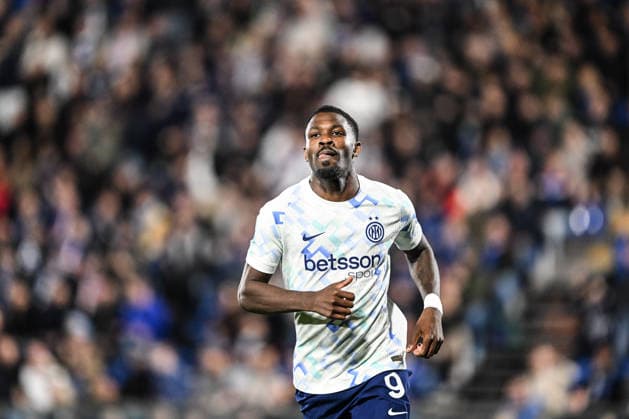 Marcus Thuram of Inter FC celebrating after a goal during the Italian Serie A football match between Calcio Como and Inter FC on 12 of Avril 2026 at the Giuseppe Senigallia stadium in Como, Italy  Copyright: xTizianoxBallabio IPAxSportx xipa-agency.netx xx IPA_73924767 IPA_Agency_IPA73924767