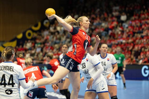 KRISTIANSAND, NORWAY - APRIL 12: Henny Ella Reistad of Norway shoots the ball during the Womens EHF Euro Cup 2026 match between Norway and Slovakia at Aquarama Arena on April 12, 2026 in Kristiansand, Norway. (Photo by Ane Frosaker Sports Press Photo) Copyright: xAnexFrosakerx xSPPx Sportspressphoto_SPR128656