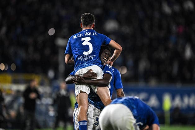CALCIO - Serie A - Como 1907 vs Inter - FC Internazionale Alex Valle of Calcio Como celebrating after a goal during the Italian Serie A football match between Calcio Como and Inter FC on 12 of Avril 2026 at the Giuseppe Senigallia stadium in Como, Italy Como Italy  Copyright: xIPAxSport ABACAx