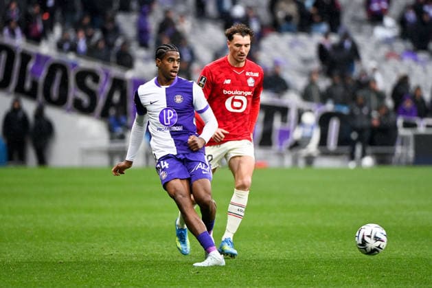 Toulouse FC v Lille OSC - Ligue 1 McDonald s 2025 2026 24 Dayann METHALIE (tfc) during the Ligue 1 McDonald s match between Toulouse and Lille at Stadium de Toulouse on April 12, 2026 in Toulouse, France. Toulouse France  Copyright: xFEPx 776348348