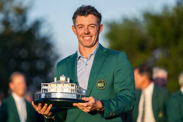 260412 Rory McIlroy of Northern Ireland celebrates with the Masters trophy during the Green Jacket Ceremony after winning the 2026 Masters Golf Tournament on April 12, 2026 in Augusta Photo Petter Arvidson BILDBYRAN kod PA PA1196 golf masters bbeng the masters augusta jubel  Copyright: PETTERxARVIDSON BB260412PA278