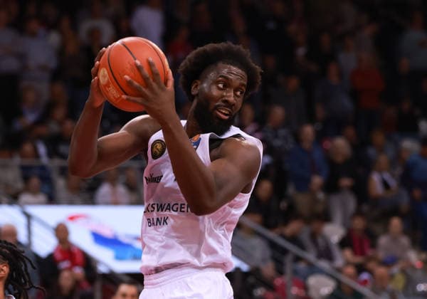 Oluwasimisola Shittu Braunschweig , Bonn, Germany, 12 04 2026, Basketball Bundesliga, Matchday 29, Telekom Baskets Bonn vs Basketball Löwen Braunschweig