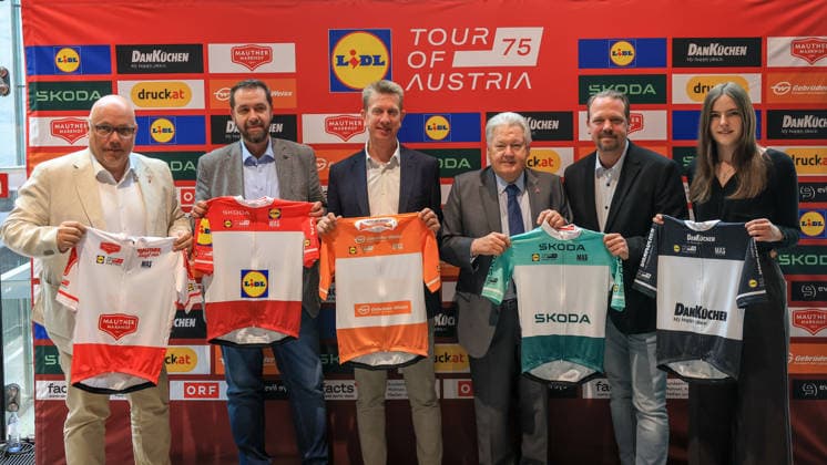 CYCLING - Tour of Austria GRAZ,AUSTRIA,13.APR.26 - CYCLING - Tour of Austria, presentation. Image shows Georg Skerlec (Mautner Markhof), Robert Kis (Lidl), Matthias Pelischek (Gebrueder Weiss), president Harald J. Mayer (Cycling Austria), Stefan Just (Druck.at) and Nicole Gruber (Dan Kuechen).  GEPAxpictures xMarioxBuehner-Weinrauch