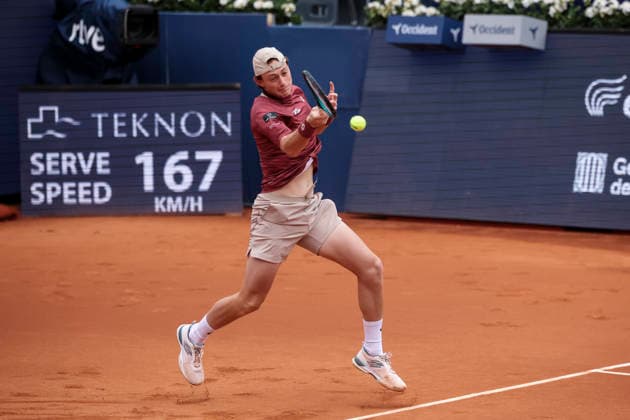 April 13, 2026, Barcelona, Barcelona, Spain: Ignacio Buse of Peru in action agaisnt Corentin Moutet of France during the First round tennis match of the Barcelona Open Banc Sabadell - Conde Godo 2026 Day 3 at Real Club de Tenis Barcelona on April 13, 2026 in Barcelona, Spain. Barcelona Open Banc Sabadell - Conde Godo 2026 Day 3  - ZUMAa181 20260413_zaa_a181_033 Copyright: xJavierxBorregox