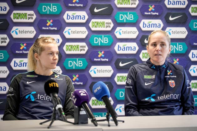 The women s national team is preparing for the World Cup qualifier against Slovenia Lillestrom 20260413 National team manager Gemma Grainger and Ada Martine Stolsmo Hegerberg at the press conference for the women s national football team at Vigernesjordet in Lillestrom before the World Cup qualifier against Slovenia Photo Stian Lysberg Solum NTB Lillestrom Norway EDITORIAL USE ONLY RESTRICTED USE FOR BETTING COMPANIES  Copyright: xStianxLysbergxSolumx xNTBx