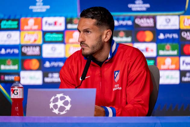 Atletico de Madrid Training Session And press conference, PK, Pressekonferenz - UEFA Champions League 2025 26 Quarter-Final Second Leg MADRID, SPAIN - APRIL 13: Jorge Resurreccion Koke speaks during the Press Conference ahead of the UEFA Champions League 2025 26 Quarter-Final Second Leg match against FC Barcelona, Barca at Estadio Riyadh Air Metropolitano on April 13, 2026 in Madrid, Spain. Madrid Estadio Riyadh Air Metropolitano Madrid Spain Copyright: xAlbertoxGardinx AGardin_20260413_Foot_Champ_Atl_Mad_Press_0131