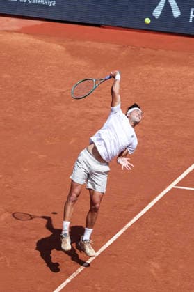 April 13, 2026, Barcelona, Barcelona, Spain: Tomas Martin Etcheverry of Argentina in action against Jack Draper of Great Britain during the First round tennis match of the Barcelona Open Banc Sabadell - Conde Godo 2026 Day 3 at Real Club de Tenis Barcelona on April 13, 2026 in Barcelona, Spain. Barcelona Open Banc Sabadell - Conde Godo 2026 Day 3  - ZUMAa181 20260413_zaa_a181_206 Copyright: xJavierxBorregox