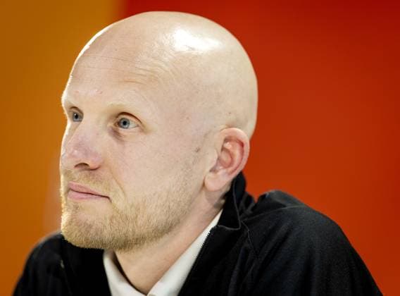ZEIST - National coach Arjan Veurink of the Dutch women s football team during a press conference, PK, Pressekonferenz ahead of the World Cup qualifying match against France. KOEN VAN WEEL ANP xVIxANPxSportx xxANPxIVx 555718830 originalFilename: 555718830.jpg