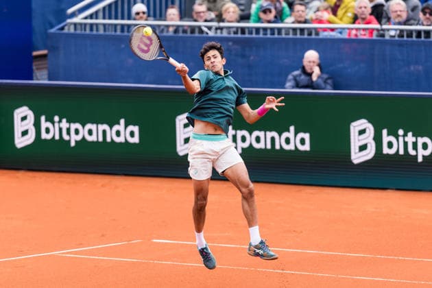 MUNICH, GERMANY - APRIL 13: Emilio Nava (USA) during the BMW Open by Bitpanda Singles match between Emilio Nava (USA) vs Ben Shelton (USA) at MTTC Iphitos on April 13, 2026 in Munich, Germany. Bavaria Germany Copyright: xSteffiexWunderlx
