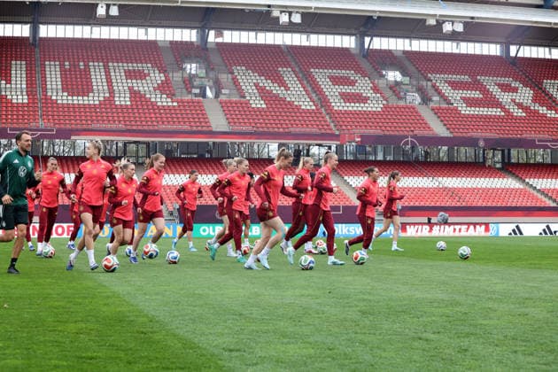 Frauen-Nationalmannschaft Abschlusstraining , vor dem Spiel WM Qualifikation Deutschland-Österreich , Fußball , Frauen , in den Max Morlock Stadion, in Nürnberg , Bayern , Deutschland. April 13 , 2026 . Photo by: Davide Elias IPA Photo Pressefoto DENL Copyright: xDavidexEliasx