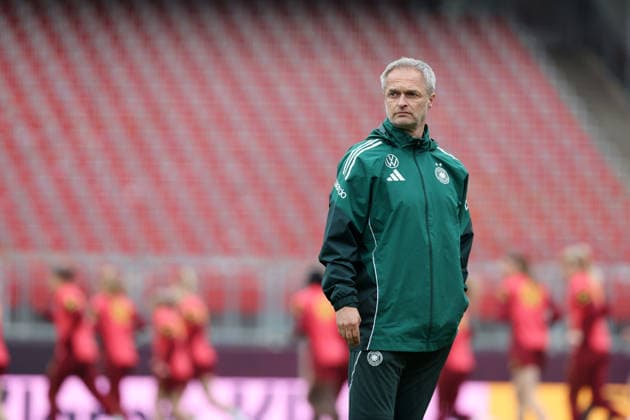 Christian Wück Trainer DFB , Frauen-Nationalmannschaft Abschlusstraining , vor dem Spiel WM Qualifikation Deutschland-Österreich , Fußball , Frauen , in den Max Morlock Stadion, in Nürnberg , Bayern , Deutschland. April 13 , 2026 . Photo by: Davide Elias IPA Photo Pressefoto DENL Copyright: xDavidexEliasx