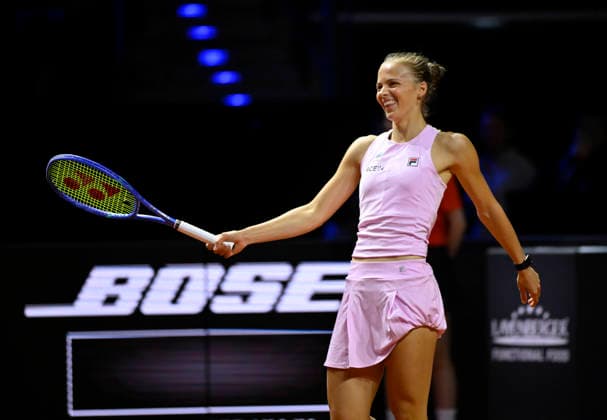 Eva Bennemann GER Action Porsche One Point Challenge Tennis Ladies Porsche Cup Porsche Tennis Grand Prix GP Stuttgart 2026 Porsche Arena 11 19 04 2026 DFL REGULATIONS PROHIBIT ANY USE OF PHOTOGRAPHS AS IMAGE SEQUENCES AND OR QUASI VIDEO Tennis Ladies Porsche Cup Porsche Tennis Grand Prix GP Stuttgart 2026